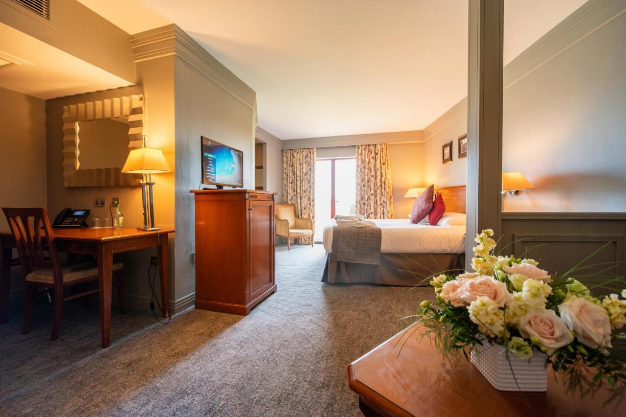 Bryn Meadows Golf, Hotel & Spa Blackwood  Zewnętrze zdjęcie