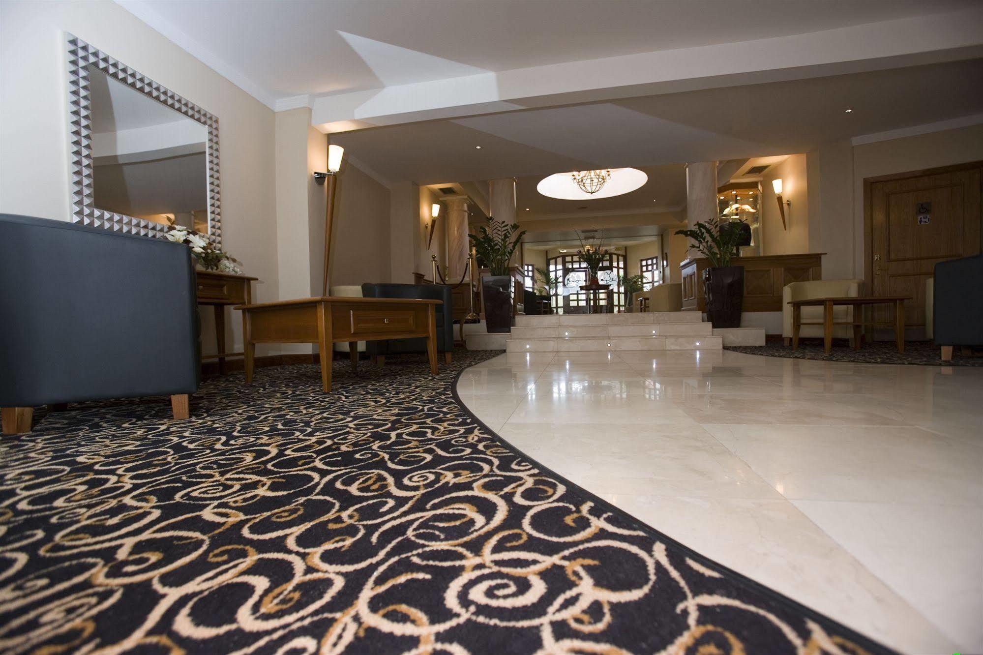 Bryn Meadows Golf, Hotel & Spa Blackwood  Zewnętrze zdjęcie