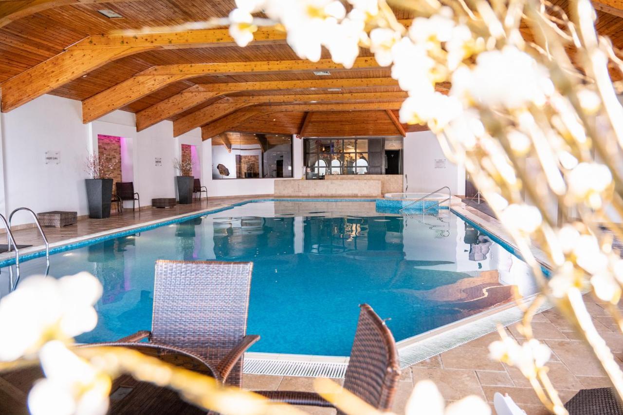 Bryn Meadows Golf, Hotel & Spa Blackwood  Zewnętrze zdjęcie